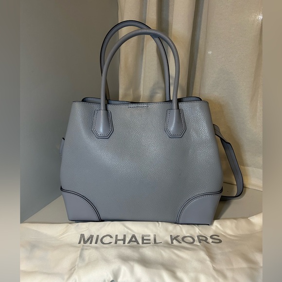 Michael Kors Purse - Picture 2 of 4